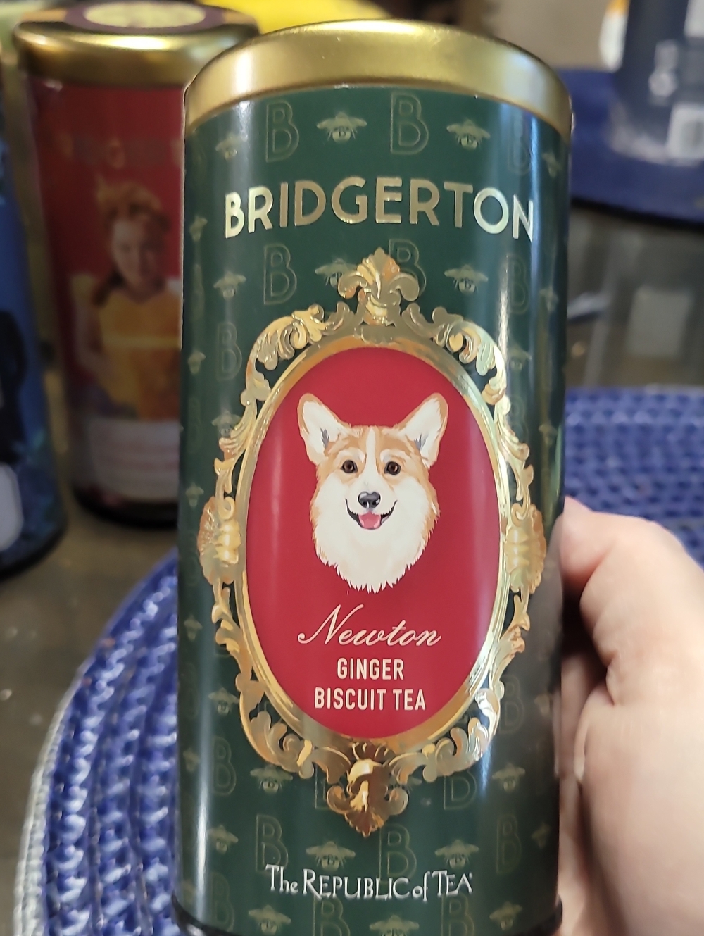 Newton Ginger Biscuit Tea - Green & Red Can